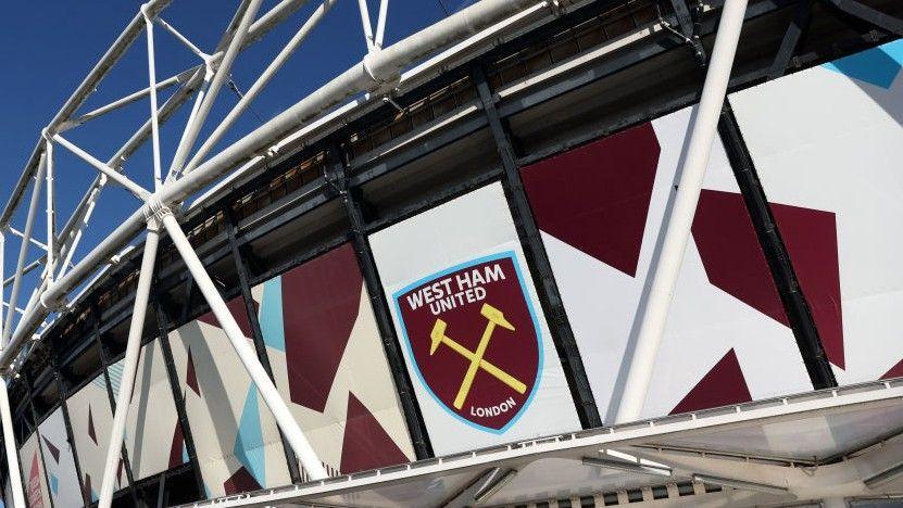 Акционеры West Ham прокомментировали обвинения против Дэвида Салливана и согласовали сделку о собственности
